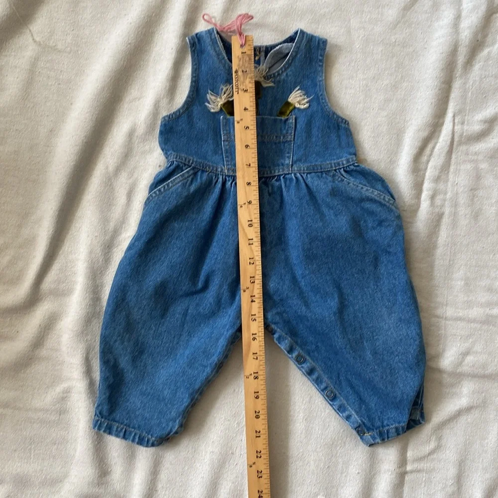 Vintage adorable gathered